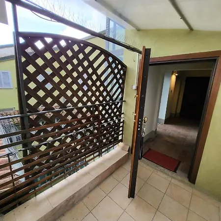 Apartment Il Nido Dell'artista, Mansarda Sui Tetti Di Modena